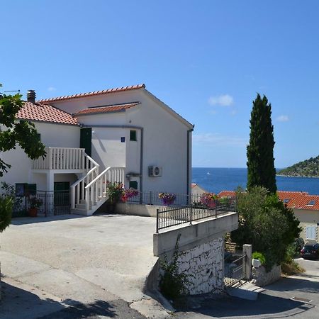 Holiday Apartments Lucic - Feels Like Home, Away From Home Ražanj エクステリア 写真