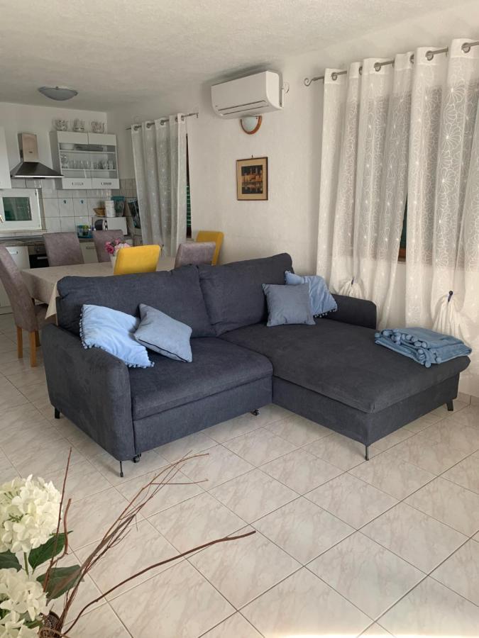 Holiday Apartments Lucic - Feels Like Home, Away From Home Ražanj エクステリア 写真