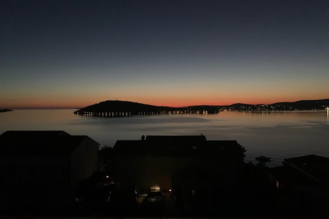 Holiday Apartments Lucic - Feels Like Home, Away From Home Ražanj エクステリア 写真