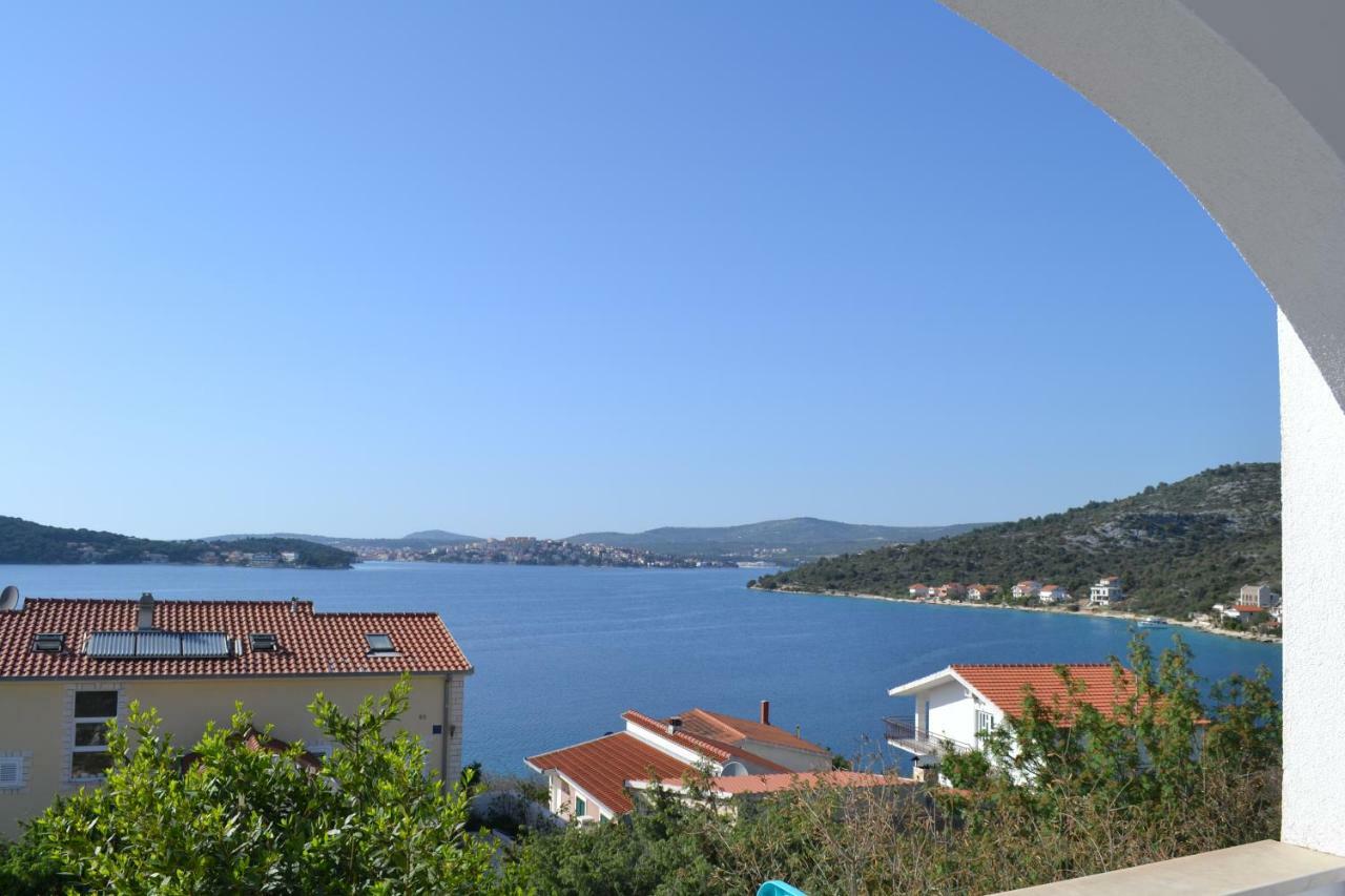 Holiday Apartments Lucic - Feels Like Home, Away From Home Ražanj エクステリア 写真