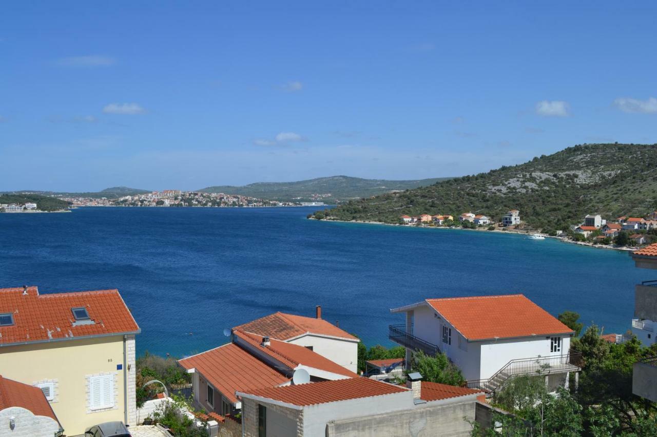 Holiday Apartments Lucic - Feels Like Home, Away From Home Ražanj エクステリア 写真