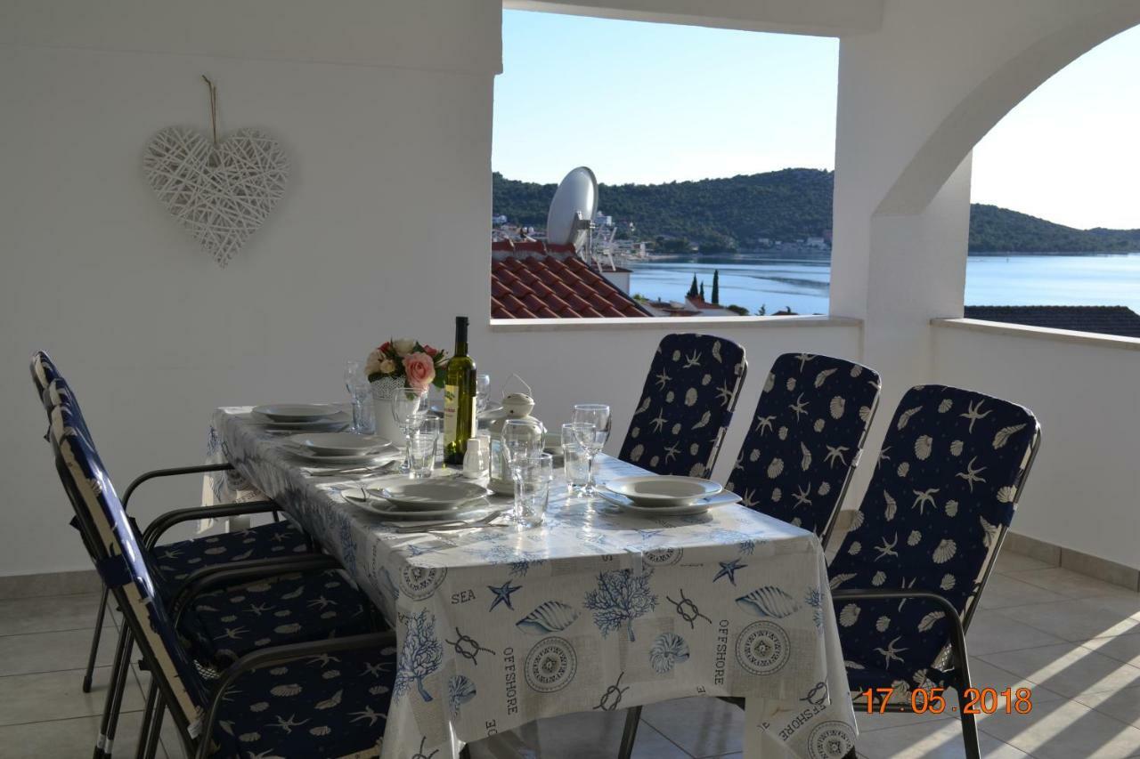 Holiday Apartments Lucic - Feels Like Home, Away From Home Ražanj エクステリア 写真