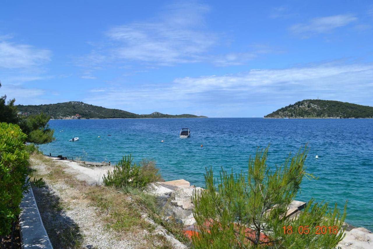 Holiday Apartments Lucic - Feels Like Home, Away From Home Ražanj エクステリア 写真