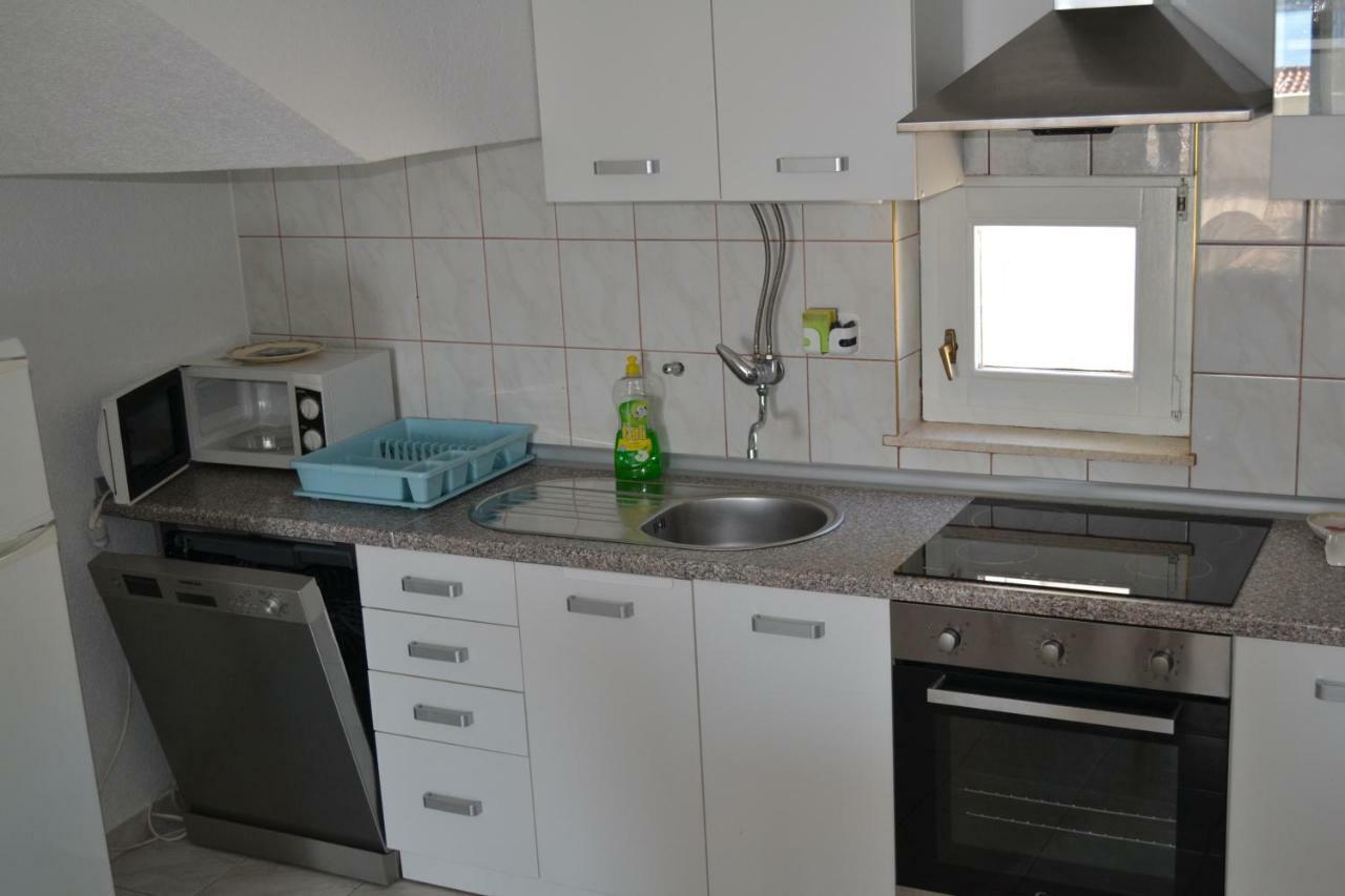 Holiday Apartments Lucic - Feels Like Home, Away From Home Ražanj エクステリア 写真