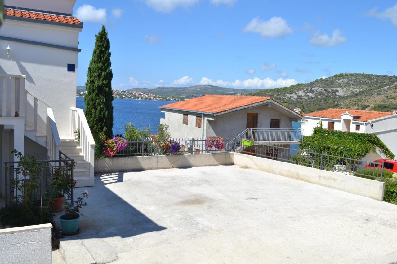 Holiday Apartments Lucic - Feels Like Home, Away From Home Ražanj エクステリア 写真